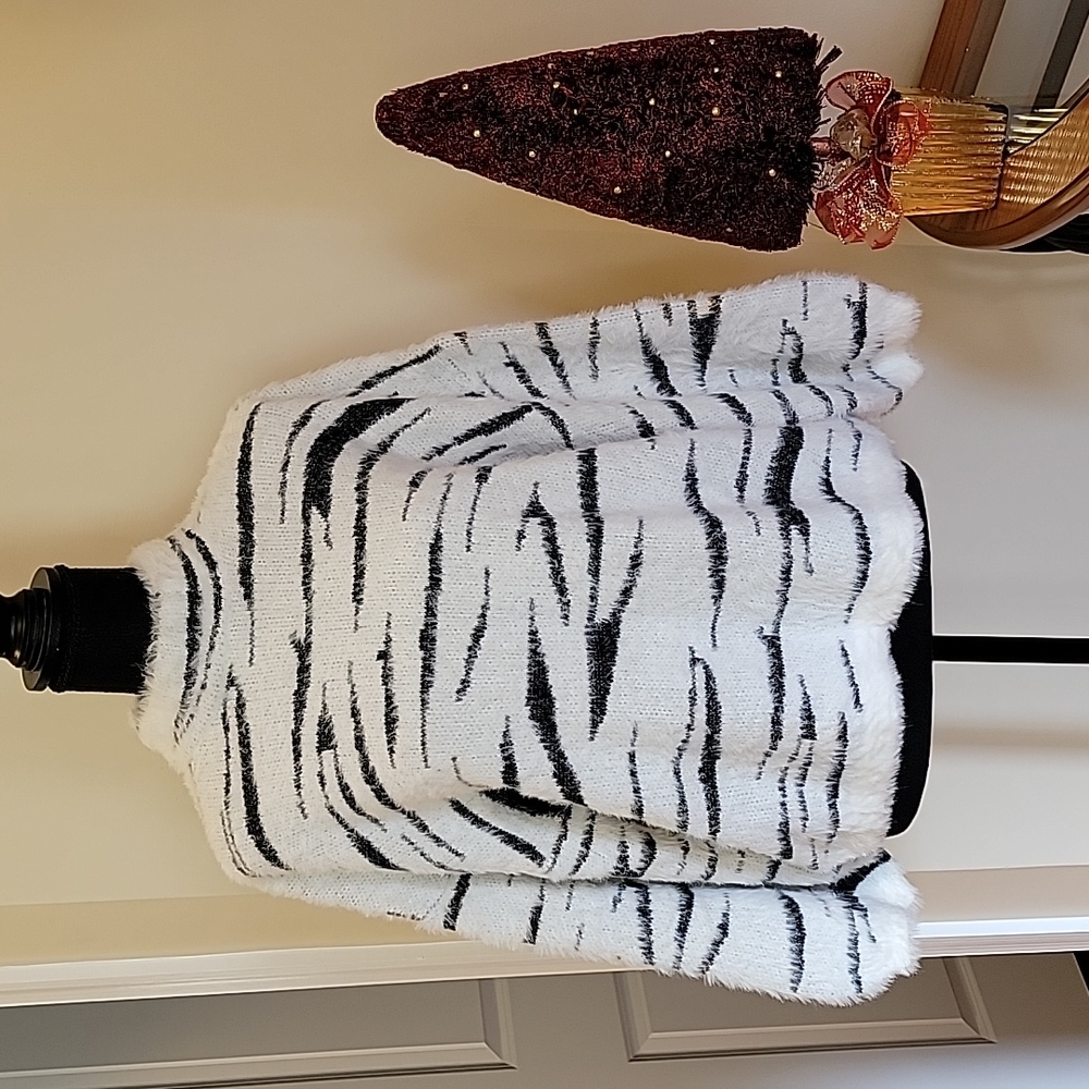 Women's Sweater